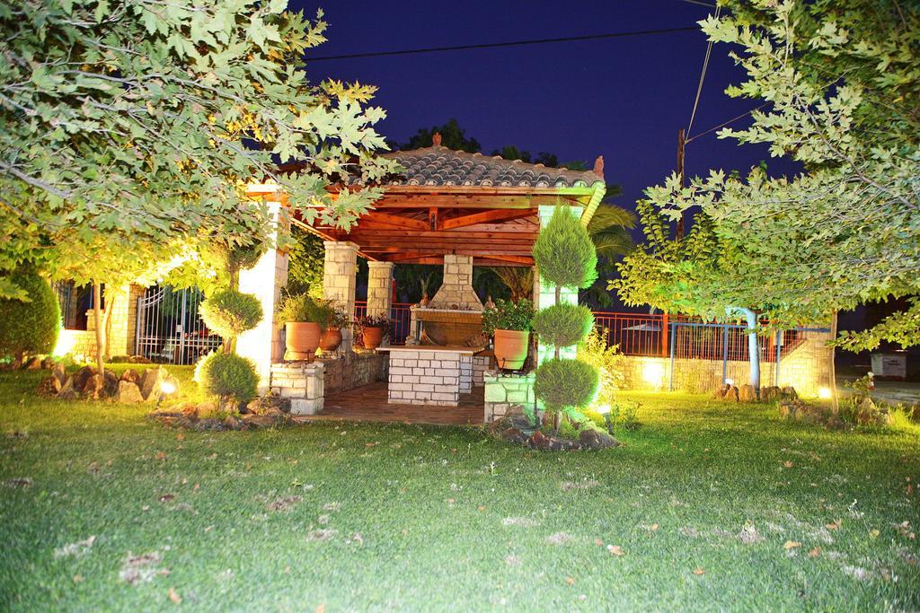 Foinikas Rooms Эратини Номер фото